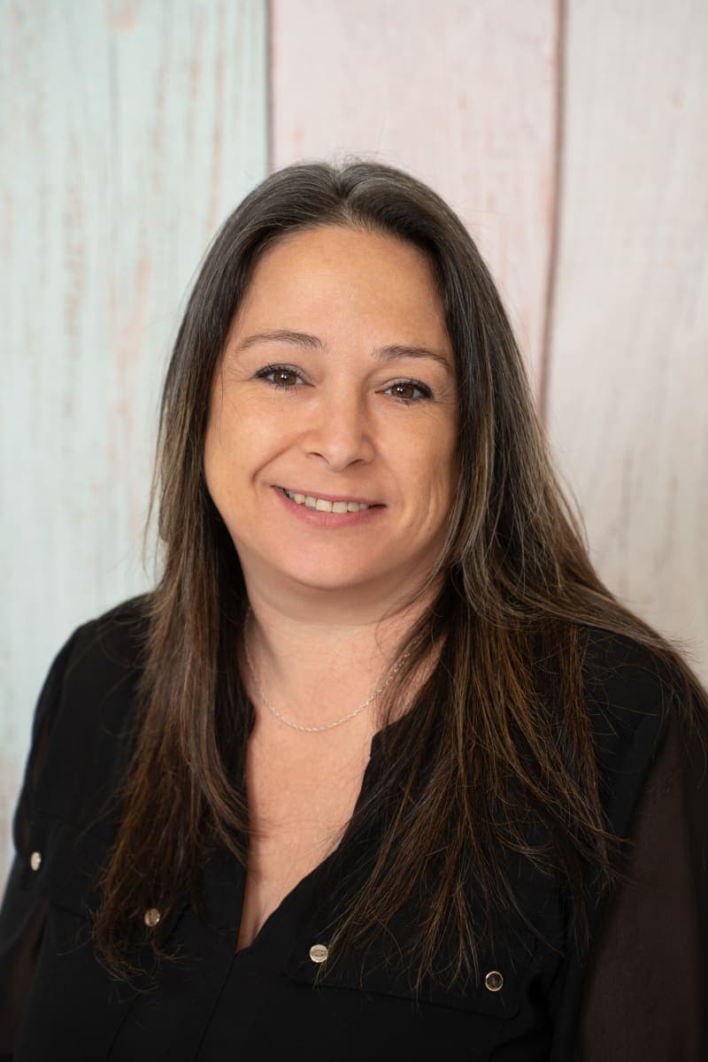 Portrait de Rachel V. Poirier, directrice des installations — Garderie Ami Câlin, Aylmer, Gatineau. Facilities Director portrait.